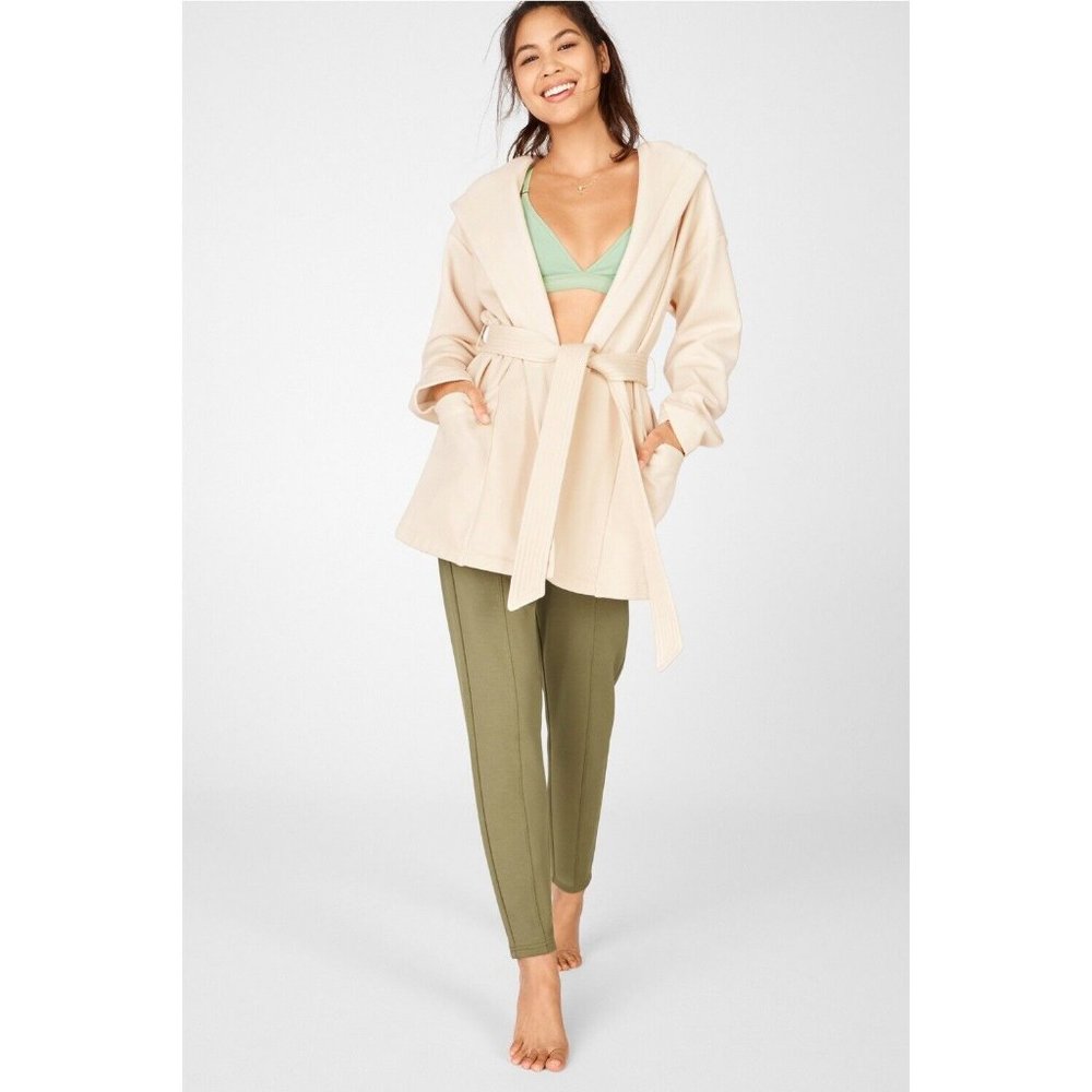 Fabletics Lexie Hooded Robe Small Women's Tapioca Ivory Cozy Fleece Belted